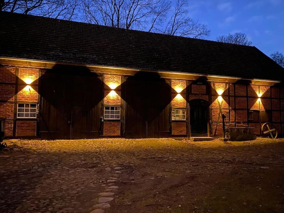 Wassermuehle Triglitz - Alleinlage Fuer Retreats, Workshops, Family & Friends Buitenkant foto